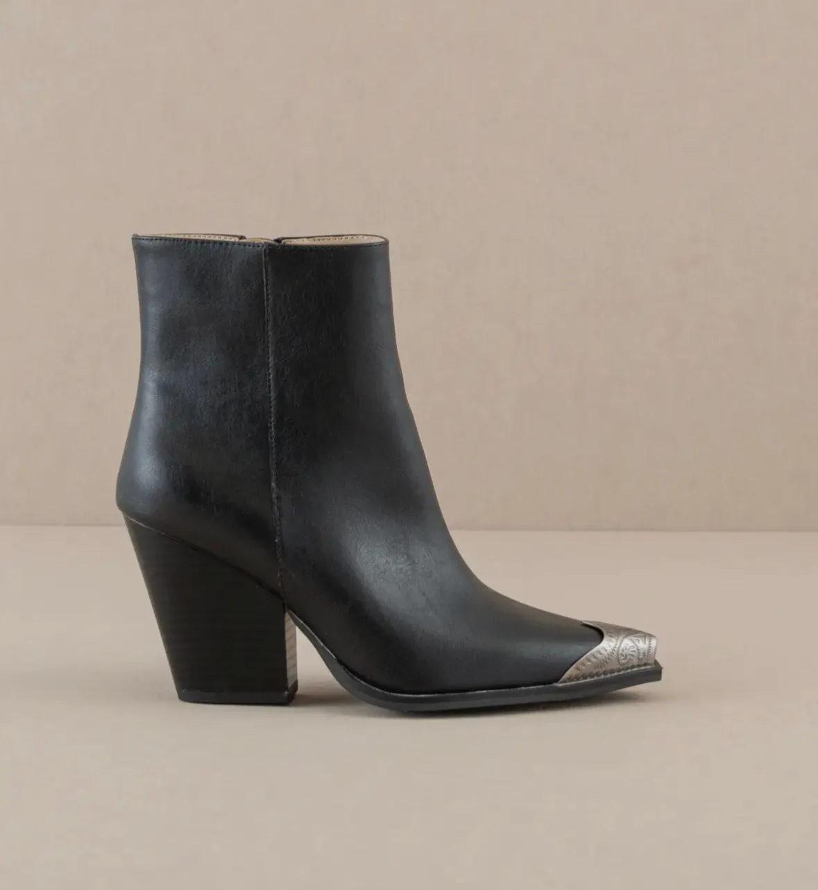 A Classic Western Bootie