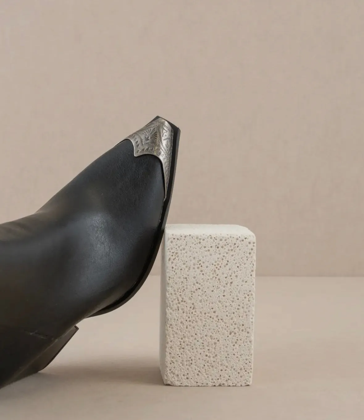 A Classic Western Bootie
