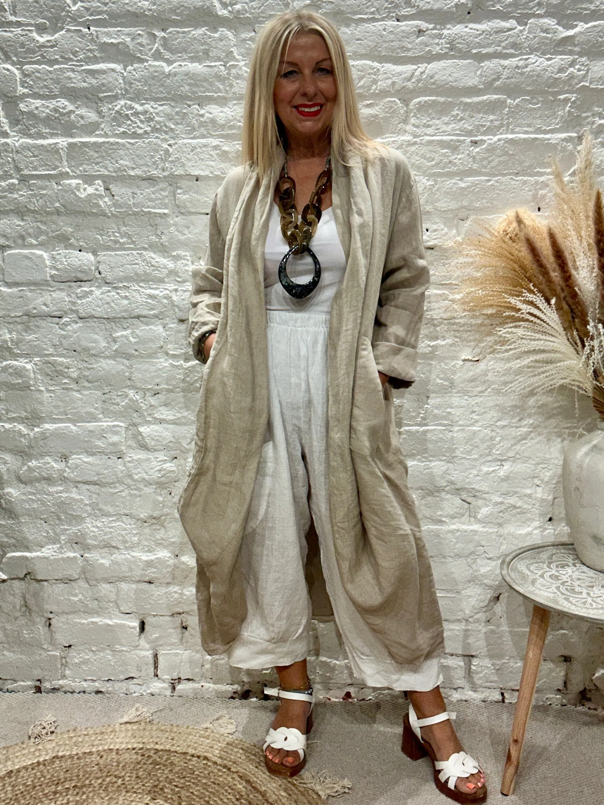 Eden E21 100% Linen Round Scoop Bottom Long Jacket with Bucket Pockets