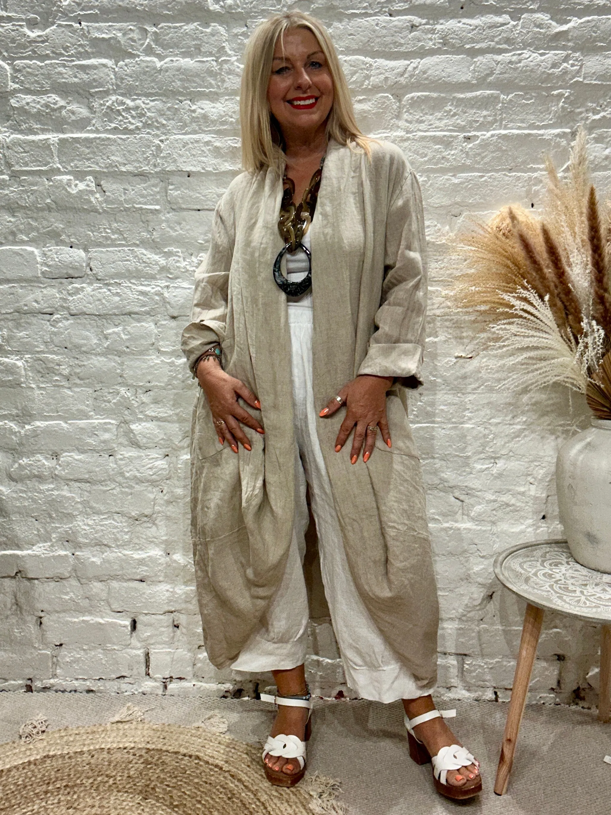 Eden E21 100% Linen Round Scoop Bottom Long Jacket with Bucket Pockets