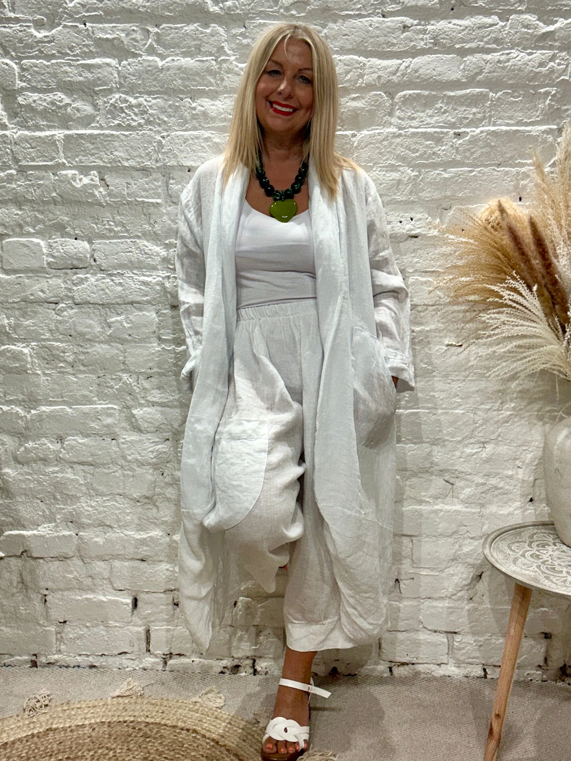 Eden E21 100% Linen Round Scoop Bottom Long Jacket with Bucket Pockets