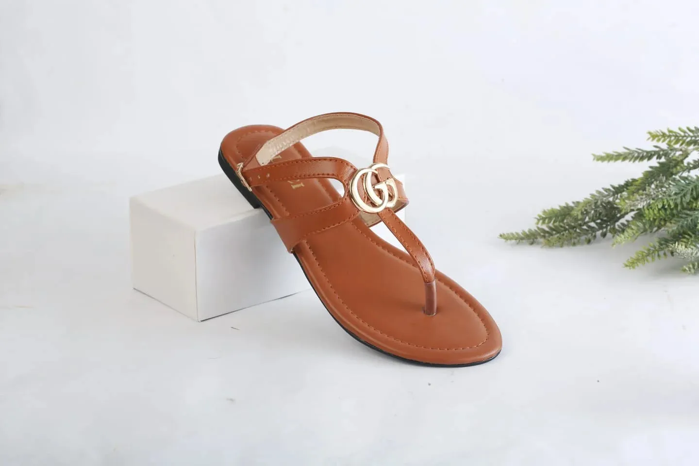 GUCCI CASUAL SANDALS