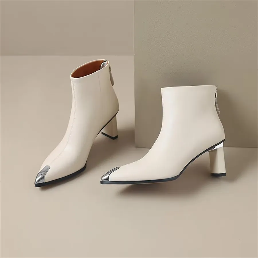 Lustrévo Classic Zip Boots