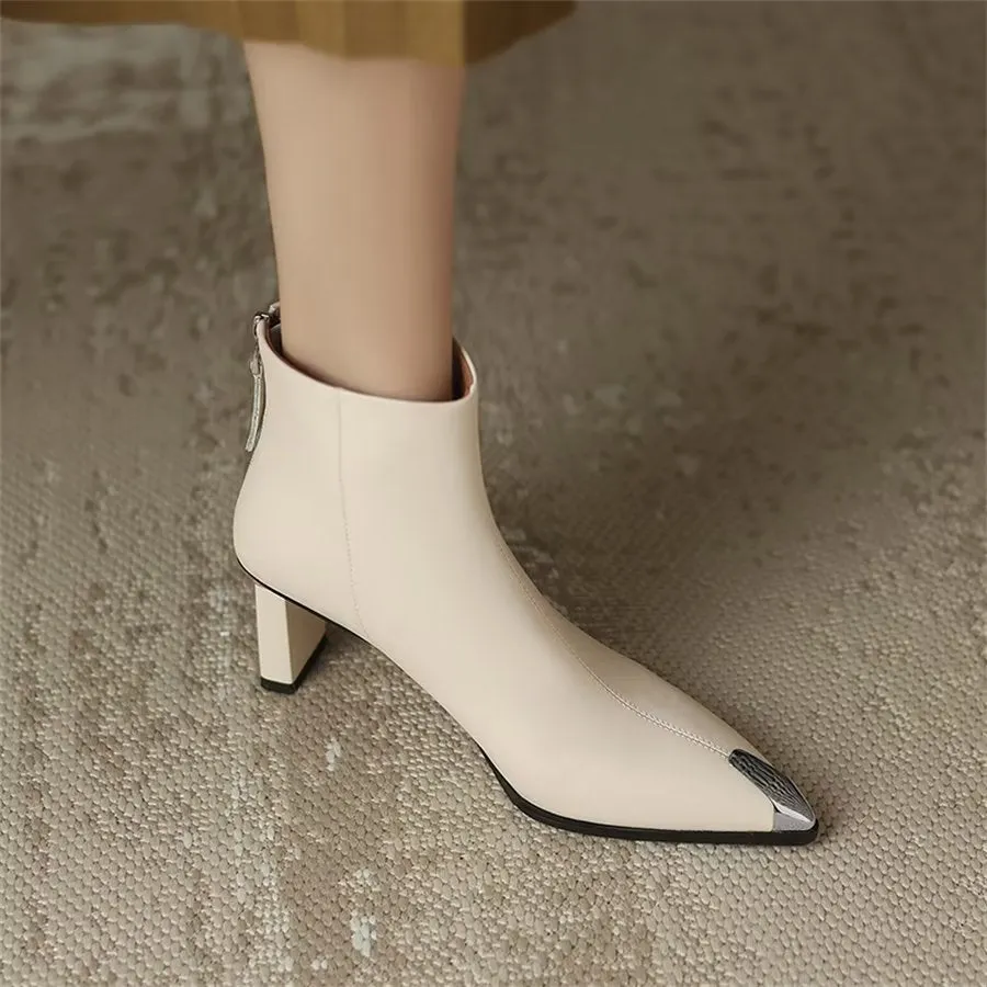 Lustrévo Classic Zip Boots
