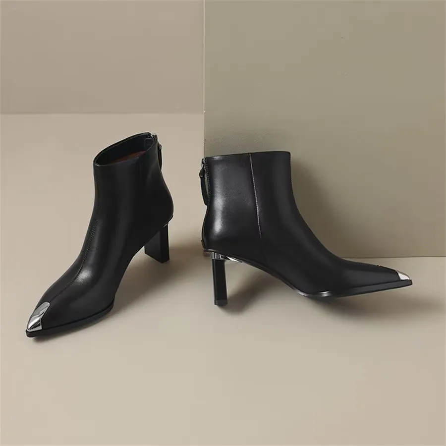 Lustrévo Classic Zip Boots