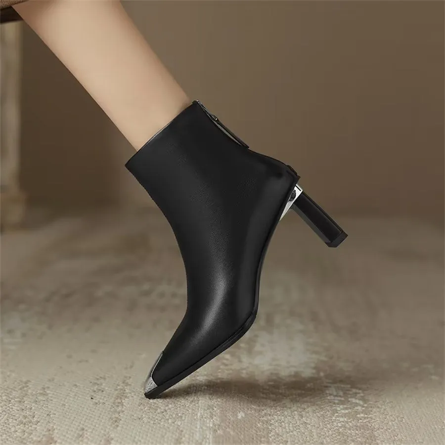 Lustrévo Classic Zip Boots