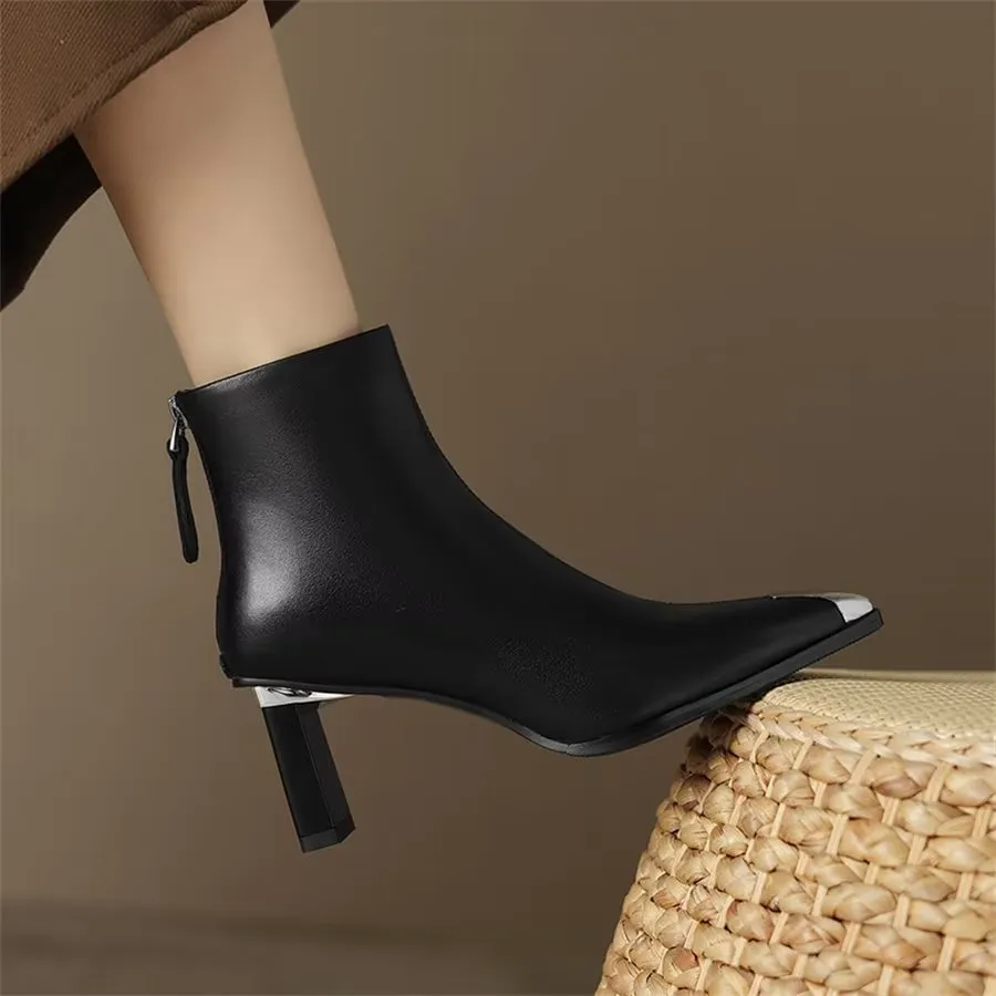 Lustrévo Classic Zip Boots