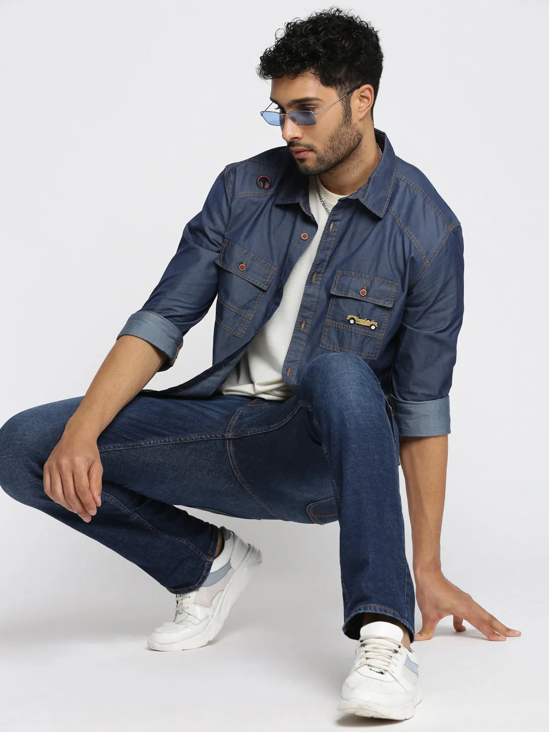 Men Navy Blue Comfort Spread Collar Solid Denim Oversized Casual Shirt