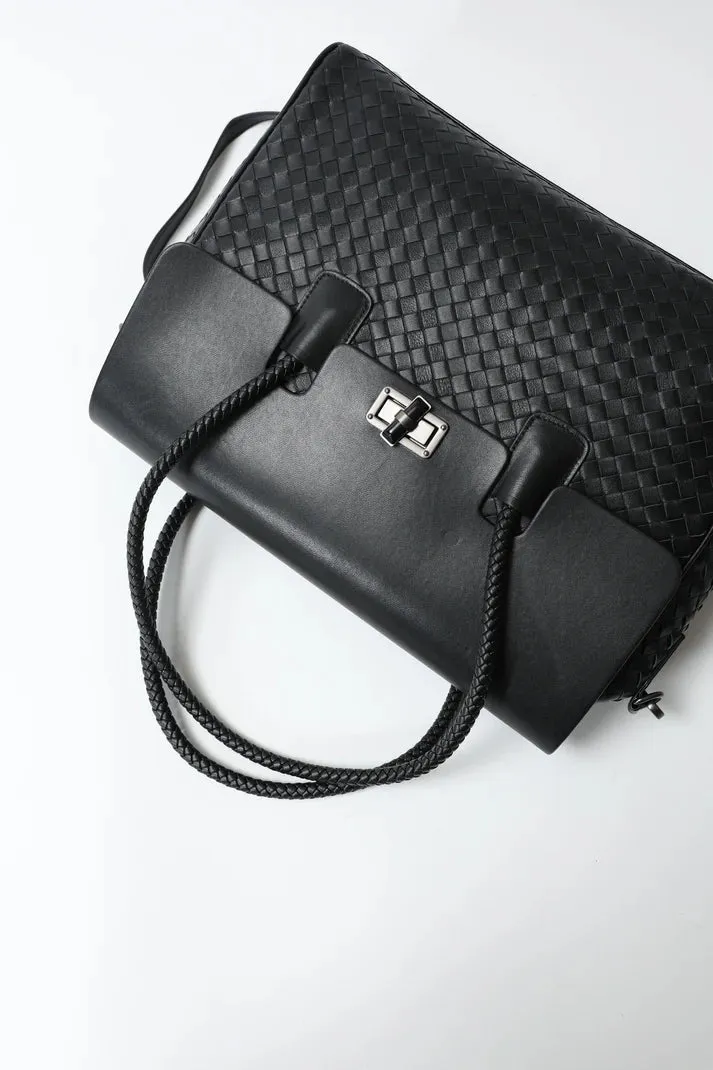 Sterope Suede   Leda Black