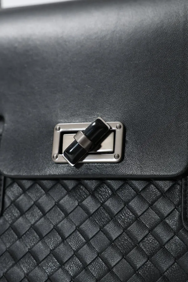 Sterope Suede   Leda Black