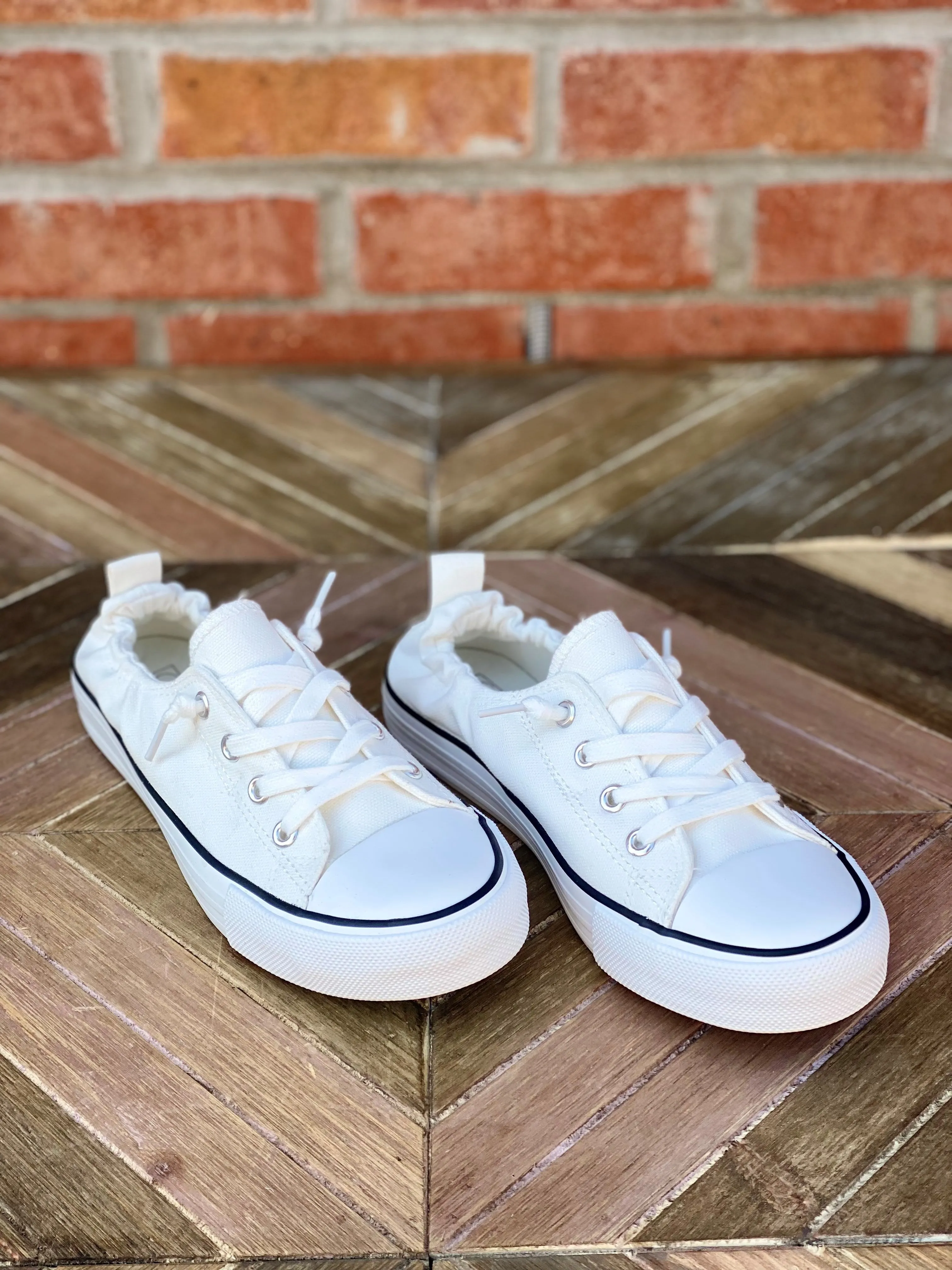 Superstar Sneaker