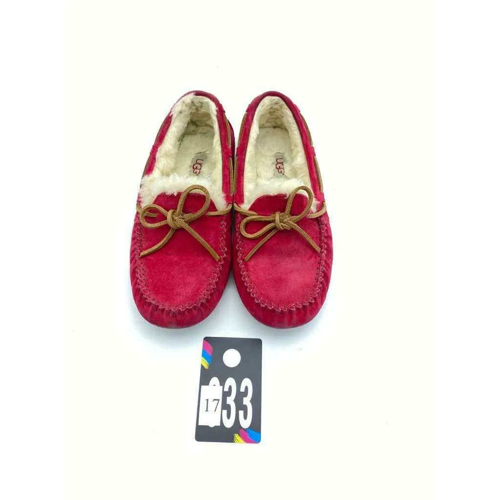 UGG Dakota Denim Red Fur Slippers Women's Size 6