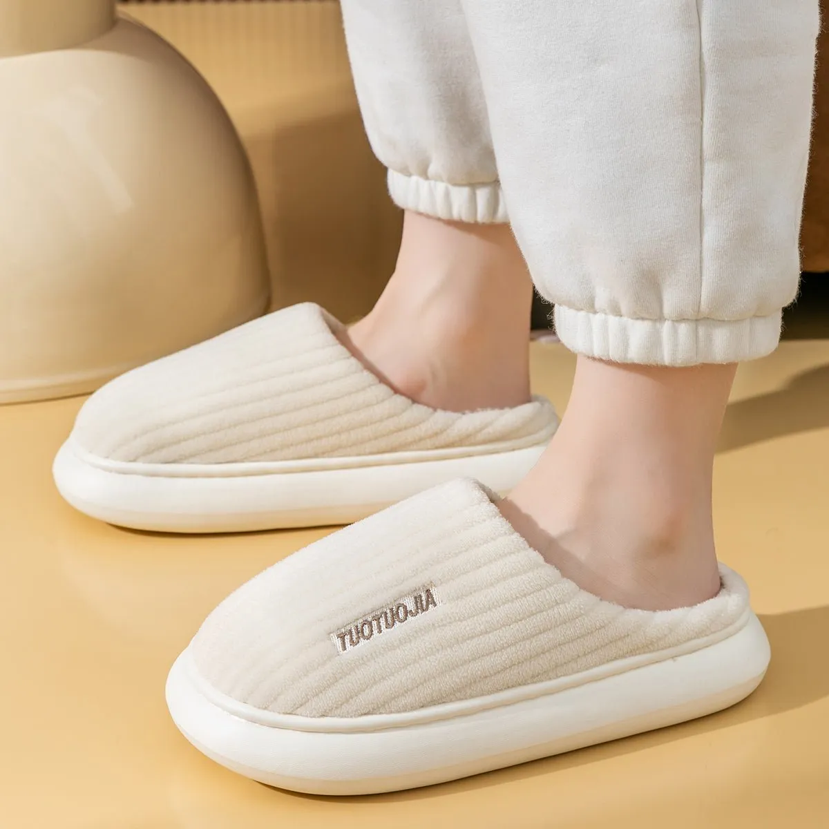 Women's Fashion Slippers for Winter